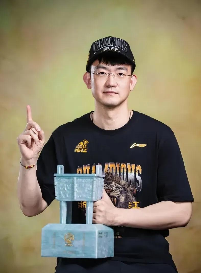 篮球队员孙铭徽简历 篮球队员孙铭徽简历